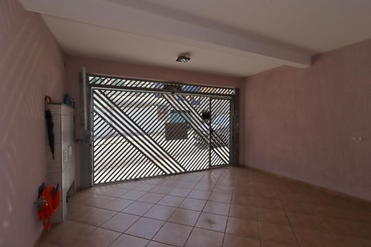 Garagem de casa à venda com 3 quartos, 221m² em Vila Valparaíso, Santo André