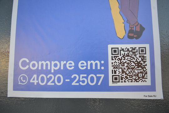 Placa Instalado de apartamento para alugar com 2 quartos, 70m² em Campo Grande, Rio de Janeiro