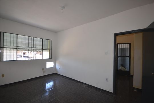 Quarto 1 de apartamento para alugar com 2 quartos, 70m² em Campo Grande, Rio de Janeiro
