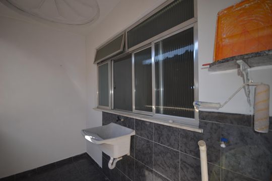 Área de Serviço de apartamento para alugar com 2 quartos, 70m² em Campo Grande, Rio de Janeiro