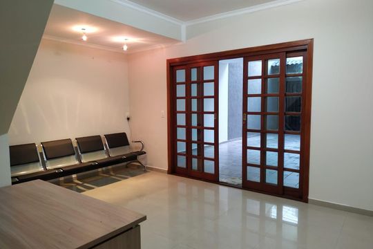 Sala de casa à venda com 3 quartos, 380m² em Parque Sao Vicente, Santo André