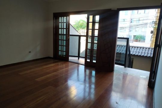 Sala de casa à venda com 3 quartos, 380m² em Parque Sao Vicente, Santo André