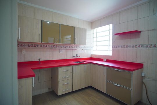Cozinha de casa à venda com 5 quartos, 400m² em Chácara das Pedras, Porto Alegre