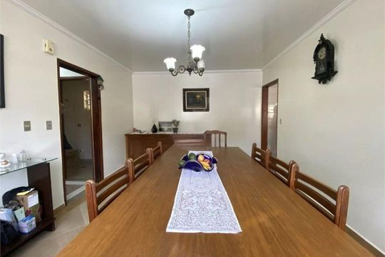 Sala de Jantar de casa à venda com 3 quartos, 300m² em Vila Nivi, São Paulo