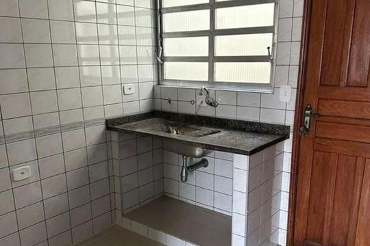 Cozinha de casa à venda com 3 quartos, 230m² em Vila Nivi, São Paulo
