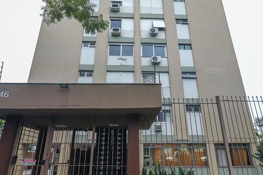 Fachada de apartamento à venda com 3 quartos, 117m² em Petrópolis, Porto Alegre