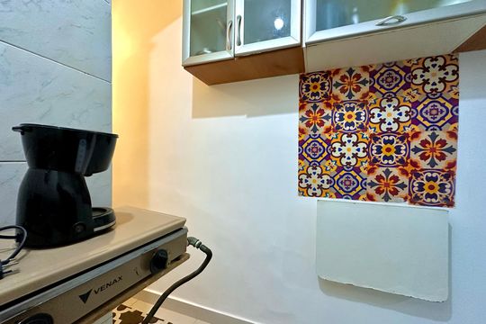 Cozinha de kitnet/studio para alugar com 1 quarto, 16m² em Botafogo, Rio de Janeiro