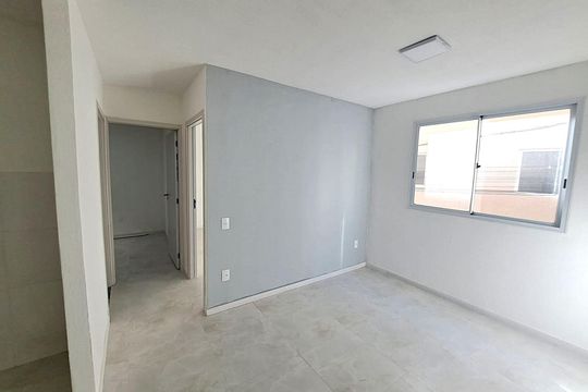 Sala de apartamento à venda com 2 quartos, 45m² em Gardênia Azul, Rio de Janeiro