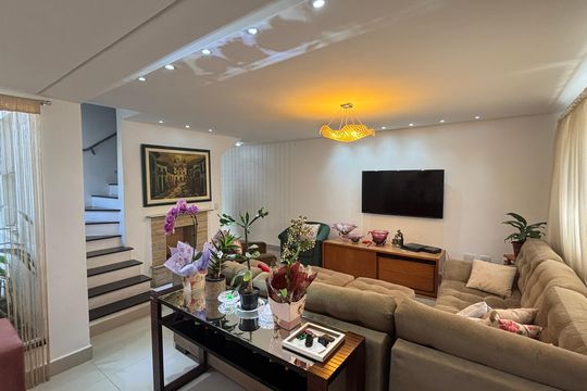 Casa à venda com 4 quartos, 160m² em Jardim, Santo André