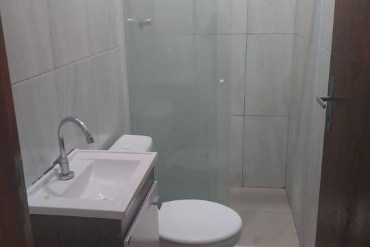 Banheiro de casa para alugar com 2 quartos, 120m² em Parque Mirante da Mata, Cotia