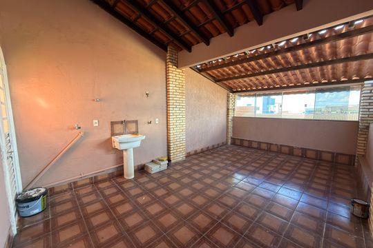 Lavanderia  de casa para alugar com 4 quartos, 140m² em Conjunto F, Brasília