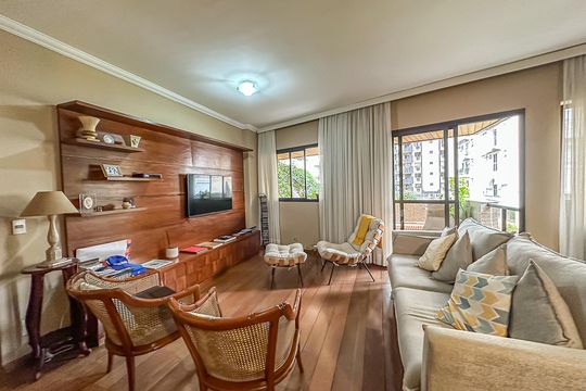 Sala de apartamento à venda com 3 quartos, 139m² em Humaitá, Rio de Janeiro