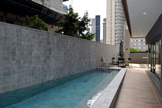 Piscina de apartamento à venda com 1 quarto, 32m² em Sumarezinho, São Paulo