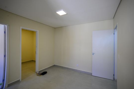 Sala de casa à venda com 3 quartos, 145m² em Vila Mariana, São Paulo