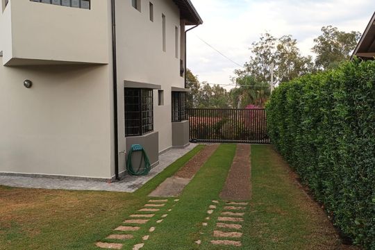 Área Externa de casa de condomínio para alugar com 4 quartos, 336m² em Condomínio Estância Marambaia, Vinhedo