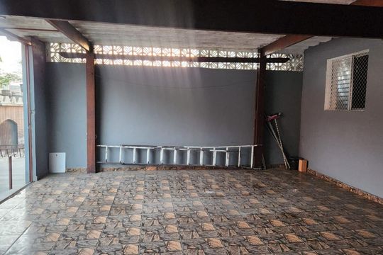 Garagem de casa para alugar com 2 quartos, 50m² em Jardim Maria Virginia, São Paulo