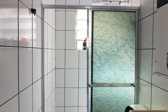 Banheiro Social de casa à venda com 2 quartos, 50m² em Baeta Neves, São Bernardo do Campo