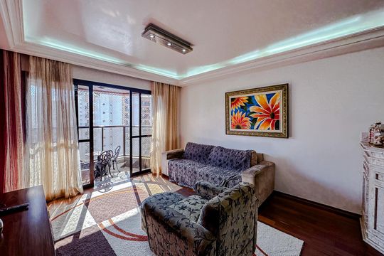 Sala de apartamento à venda com 3 quartos, 133m² em Vila Regente Feijó, São Paulo
