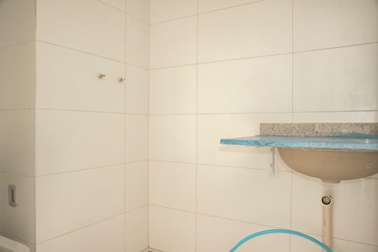 Banheiro Social de kitnet/studio à venda com 1 quarto, 27m² em Vila Clementino, São Paulo