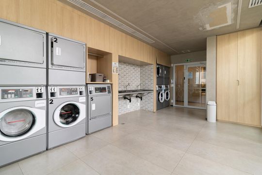 Área comum de kitnet/studio para alugar com 1 quarto, 34m² em Indianópolis, São Paulo