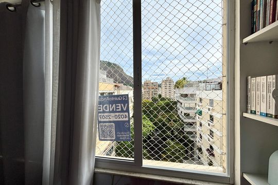 Placa de apartamento para alugar com 1 quarto, 27m² em Jardim Botânico, Rio de Janeiro