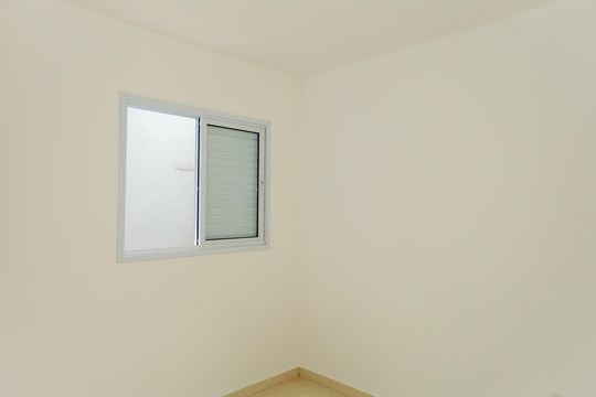 Quarto 2 de apartamento à venda com 2 quartos, 47m² em Vila Carmosina, São Paulo