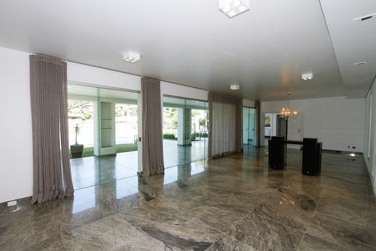 Sala de casa à venda com 5 quartos, 540m² em São Bento, Belo Horizonte