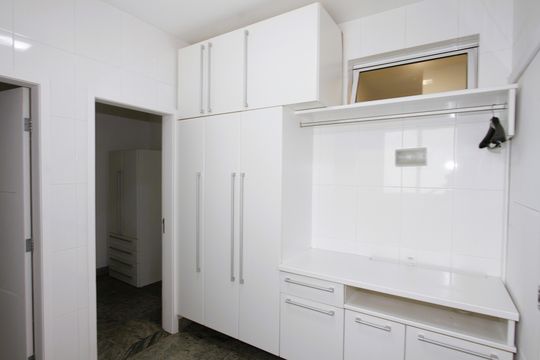 Área de Serviço de casa à venda com 5 quartos, 540m² em São Bento, Belo Horizonte
