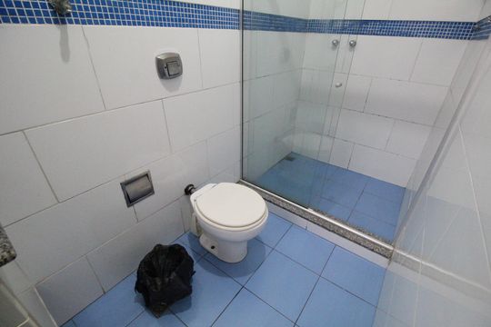 Banheiro da suíte 1 de casa de condomínio à venda com 5 quartos, 290m² em Freguesia (Jacarepaguá), Rio de Janeiro