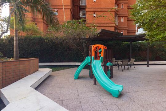 Área comum - Playground de apartamento para alugar com 3 quartos, 260m² em Higienópolis, São Paulo