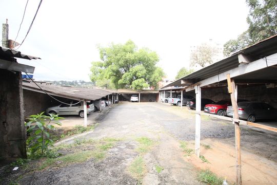 Quintal de casa à venda com 2 quartos, 150m² em 0, São Paulo