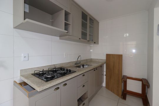 Cozinha de apartamento à venda com 2 quartos, 65m² em Jardim Bela Vista, Santo André