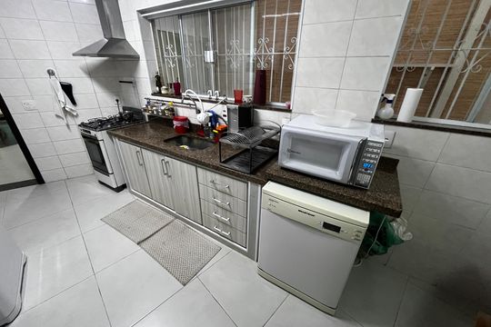 Cozinha de casa à venda com 3 quartos, 177m² em Jardim Primavera, São Paulo