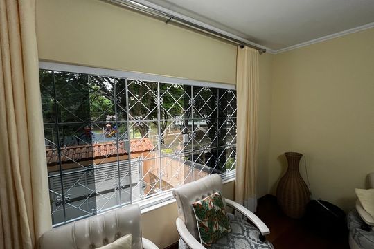 Sala de casa à venda com 3 quartos, 177m² em Jardim Primavera, São Paulo