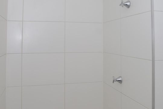 Banheiro da Suíte de kitnet/studio à venda com 1 quarto, 31m² em Pompeia, São Paulo