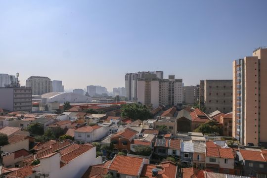 Vista da Sacada de kitnet/studio à venda com 1 quarto, 31m² em Pompeia, São Paulo