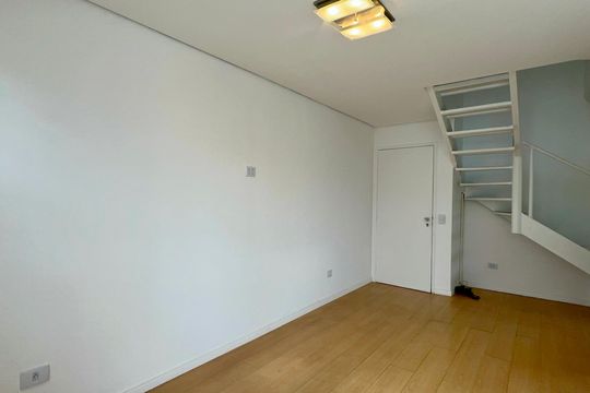 Sala de apartamento para alugar com 2 quartos, 130m² em Pinheiros, São Paulo