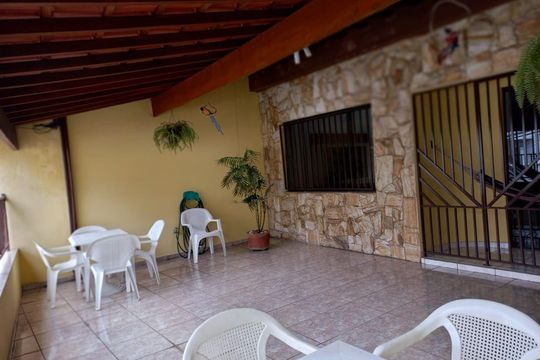 Casa à venda com 3 quartos, 275m² em Vila Bela Vista, Santo André