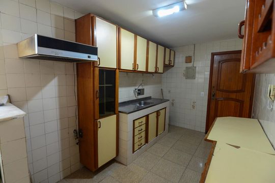 Cozinha de apartamento à venda com 3 quartos, 83m² em Vila Isabel, Rio de Janeiro