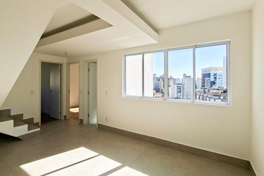 Apartamento para alugar com 2 quartos, 108m² em Santa Efigênia, Belo Horizonte