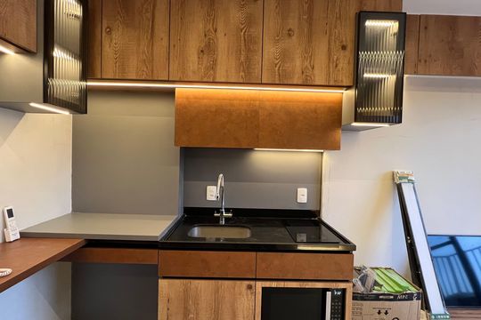Cozinha de kitnet/studio para alugar com 1 quarto, 33m² em Pinheiros, São Paulo