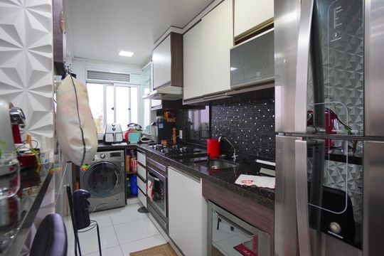Cozinha de apartamento à venda com 3 quartos, 64m² em Sarandi, Porto Alegre