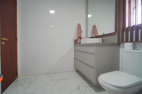 Banheiro de casa à venda com 3 quartos, 320m² em Fazenda São Borja, São Leopoldo