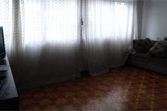 Casa à venda com 3 quartos, 201m² em Utinga, Santo André