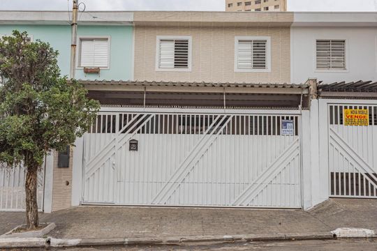 Fachada de casa à venda com 3 quartos, 110m² em Sacomã, São Paulo