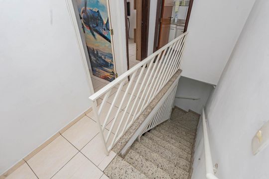 Escada de casa à venda com 3 quartos, 110m² em Sacomã, São Paulo