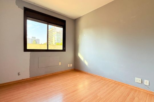 Quarto 3 de apartamento à venda com 3 quartos, 103m² em Petrópolis, Porto Alegre
