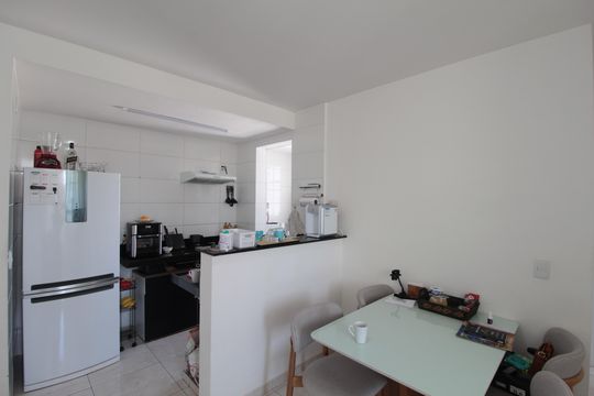 Sala de apartamento à venda com 2 quartos, 65m² em Manacás, Belo Horizonte
