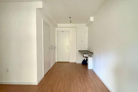 Studio de kitnet/studio para alugar com 1 quarto, 30m² em Cerqueira César, São Paulo