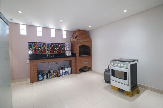 Espaço Gourmet de casa à venda com 3 quartos, 180m² em Jardim Ana Maria, Santo André